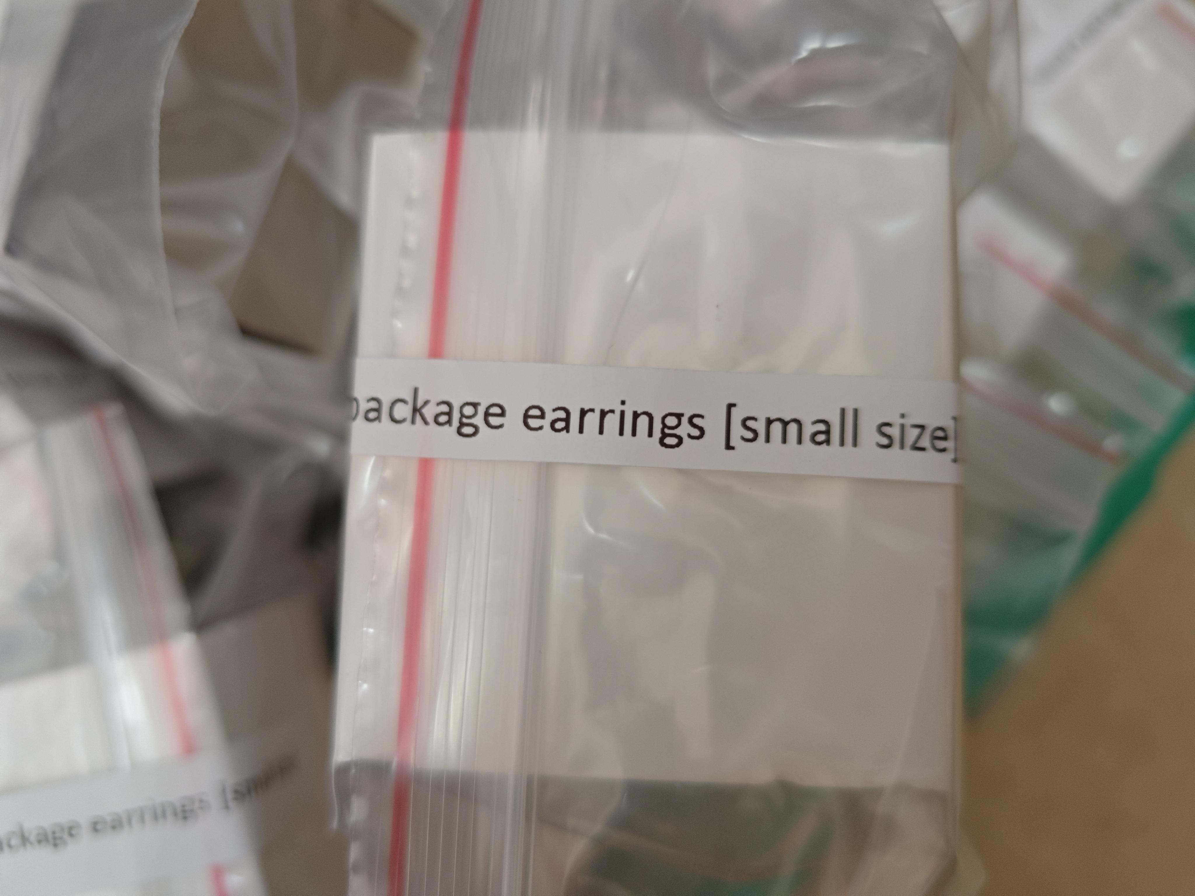 Stud earrings square - 50 points